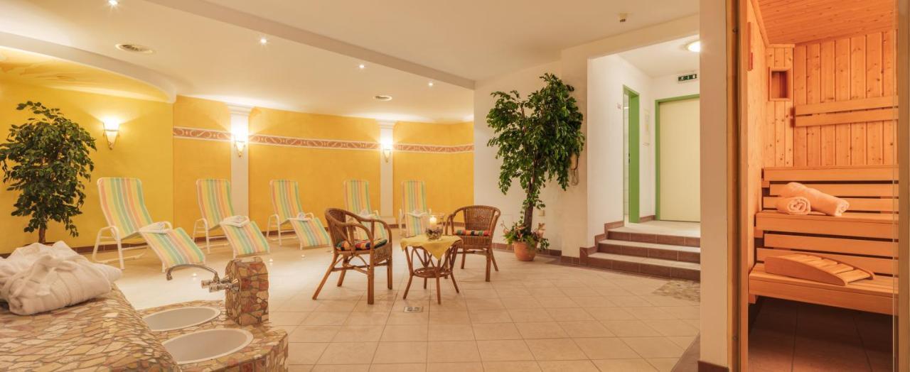 Hotel Albarella Fiss Esterno foto